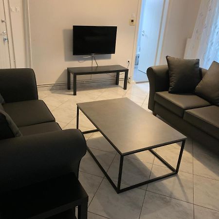 Apartment 30M From The Sea Thessaloníki Exteriör bild